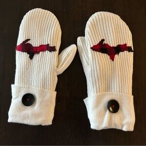 Winter White Mittens with Plaid U.P. Design
